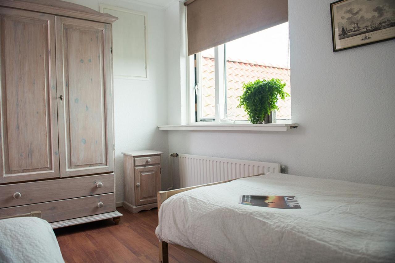Heerenkeet 4 Pers Appartement Aan De Oosterschelde Kerkwerve Exteriör bild
